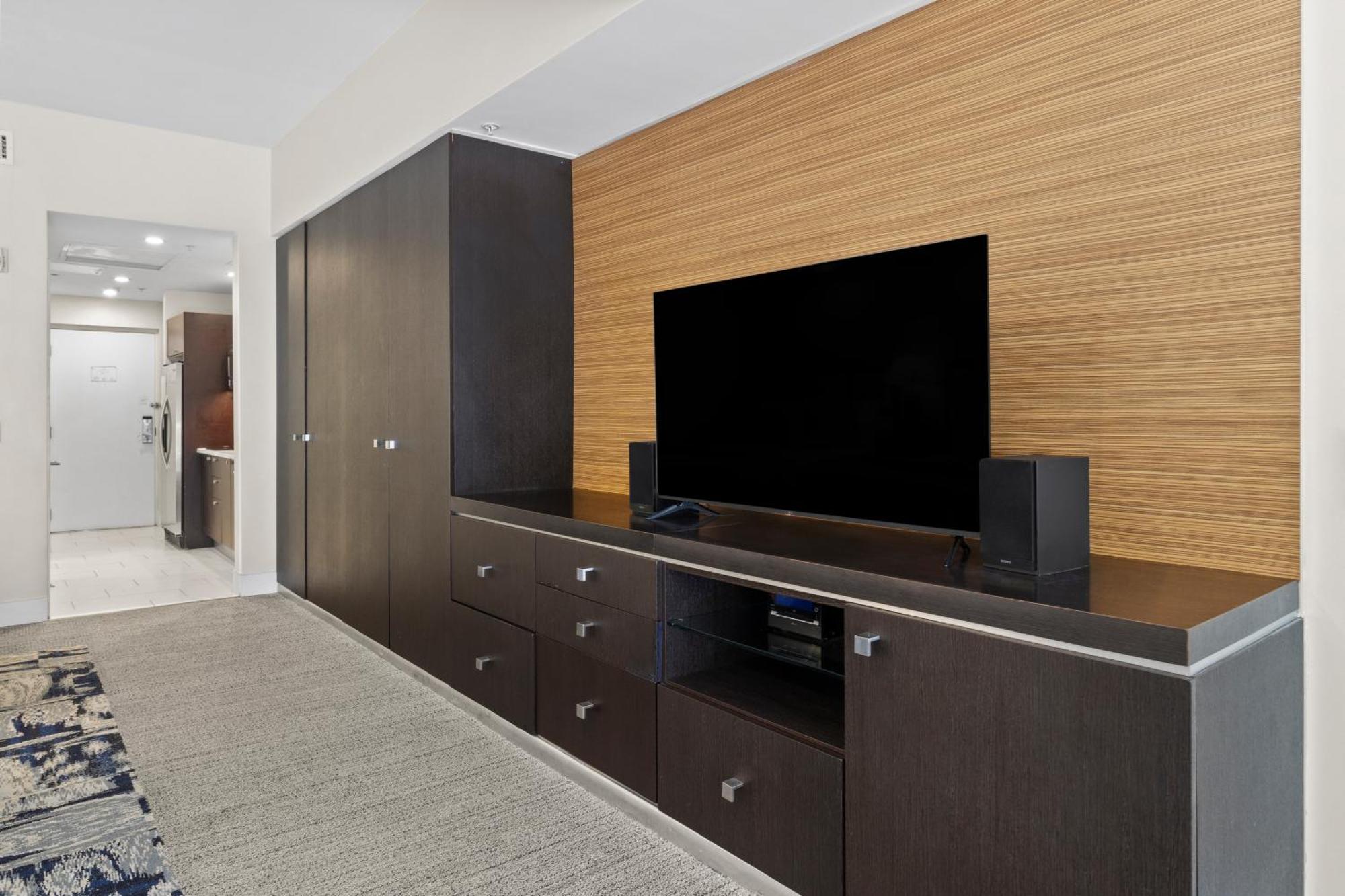 Отель Provident Doral At The Blue Экстерьер фото